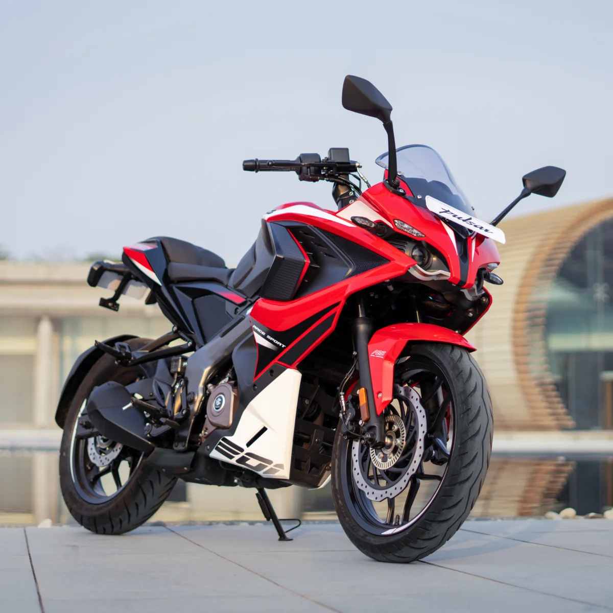 Pulsar RS200 Racing Sports